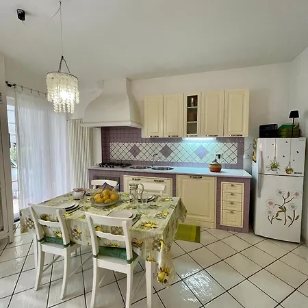 Casa Alina - Ponte Apartment Ischia